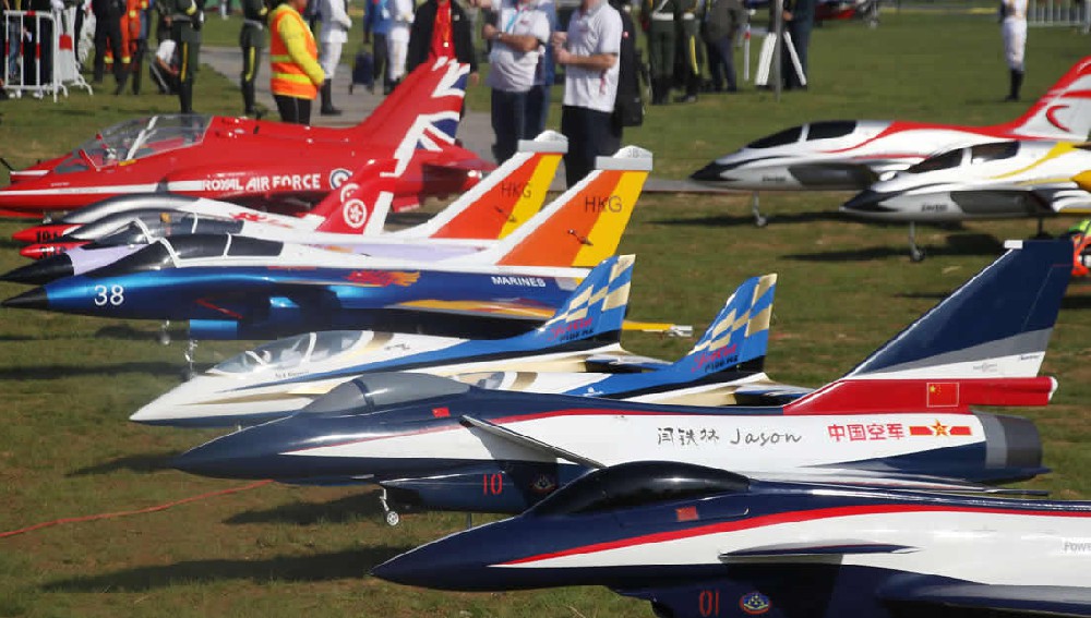 Use our youth and talent to create inexhaustible fruits and realize the desire of 